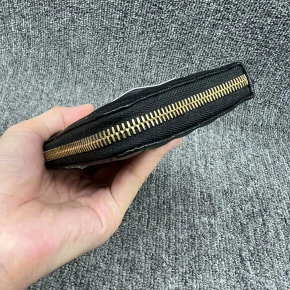100% AUTHENTIC SAINT LAURENT PARIS ZIPPY WALLET - Picture 5 of 15
